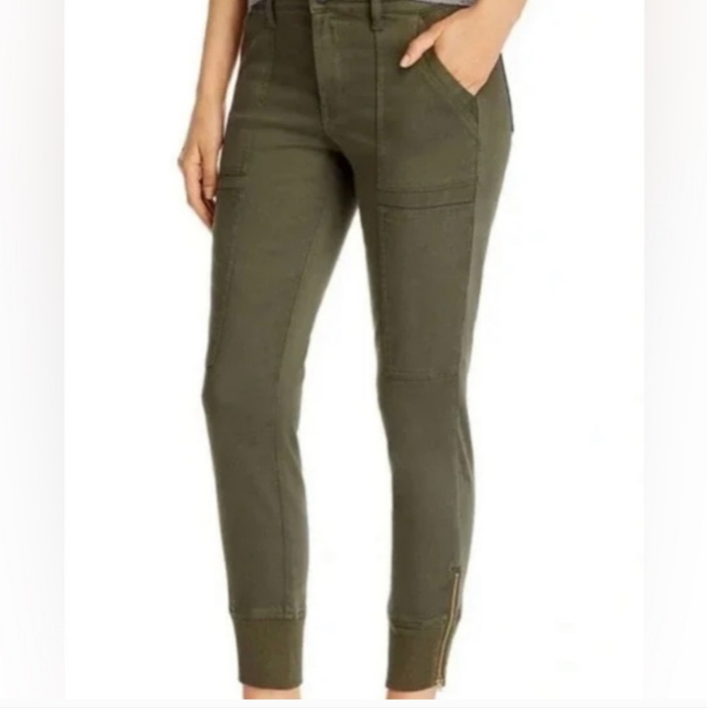 Level 99 Lara Utility Jogger in Relish Green